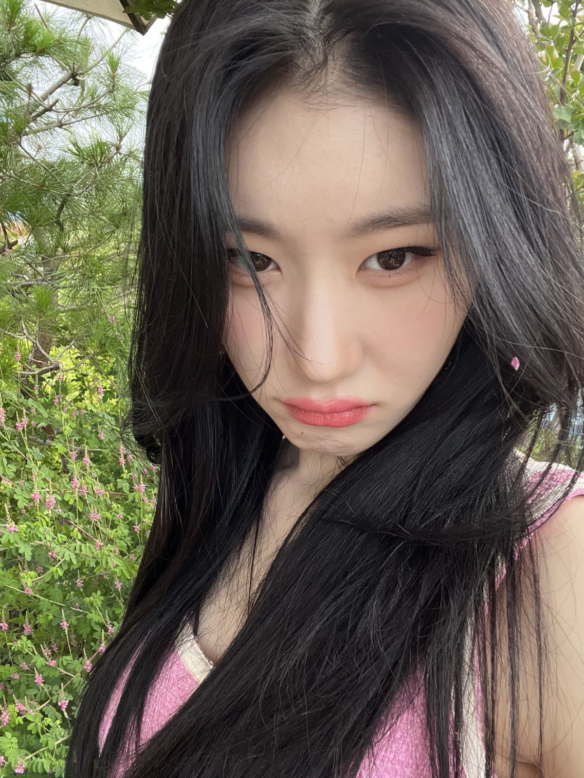 美女自拍_美女高雅造型