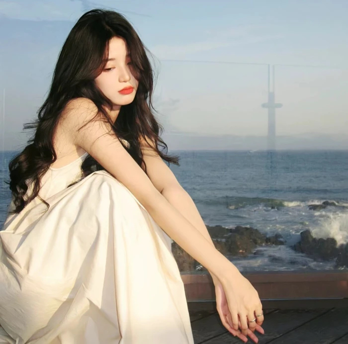 美女壁纸手机壁纸_美女高雅造型