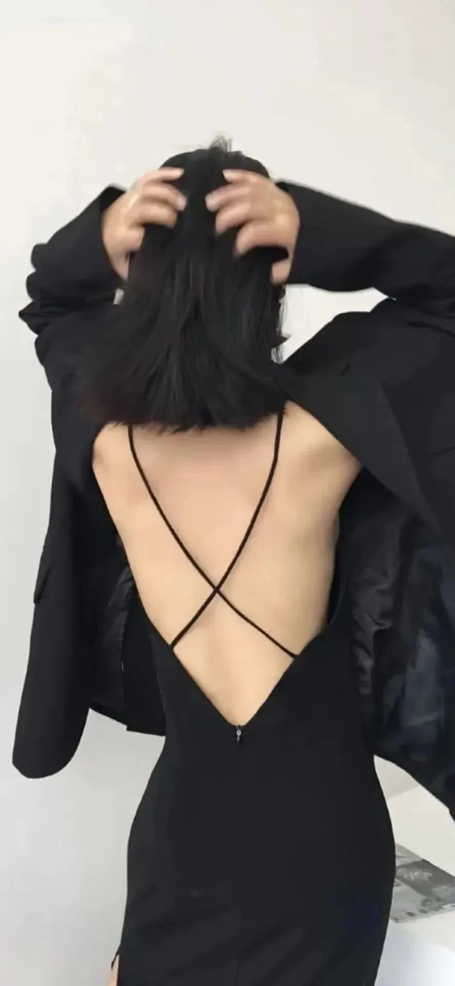 美女照片真人图片背面_美女壁纸手机壁纸