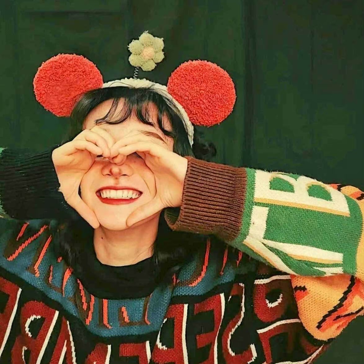 美女图片微信头像真人_美女头像真人