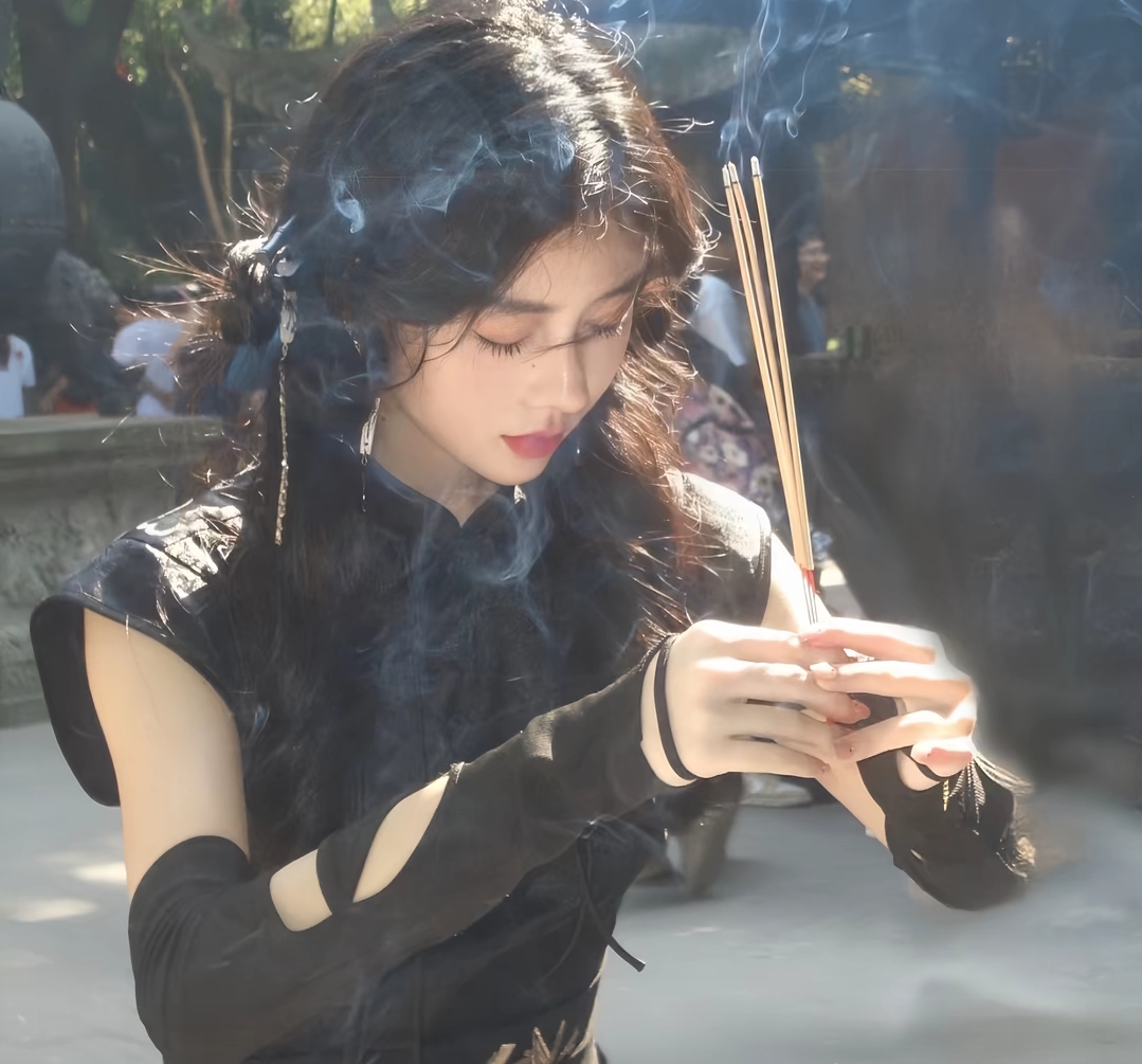 美女壁纸锁屏_美女头像真人