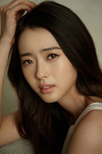 美女头像真人_美女壁纸电脑桌面氛围感