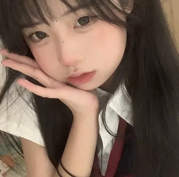 美女照片_美女头像真人高冷