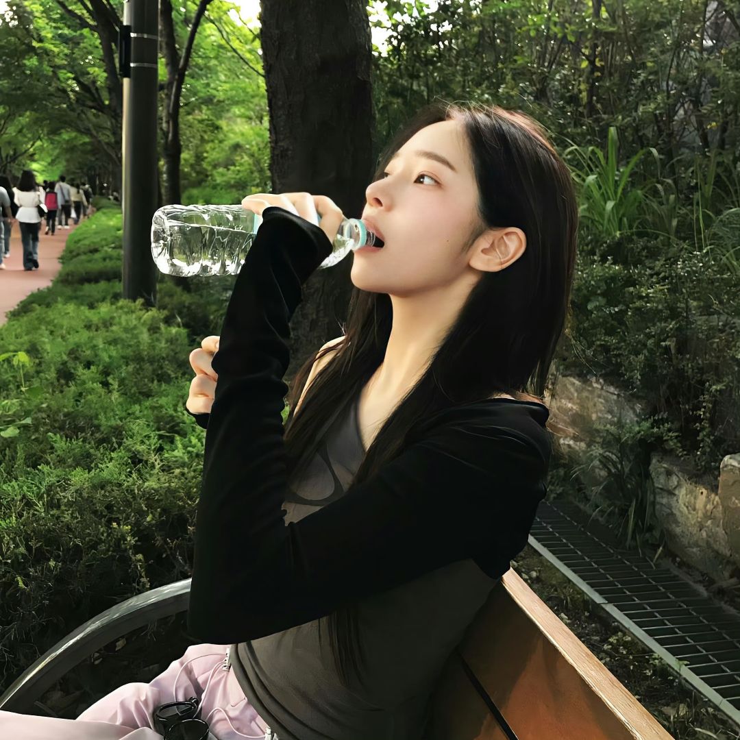 美女头像甜美_美女高雅造型
