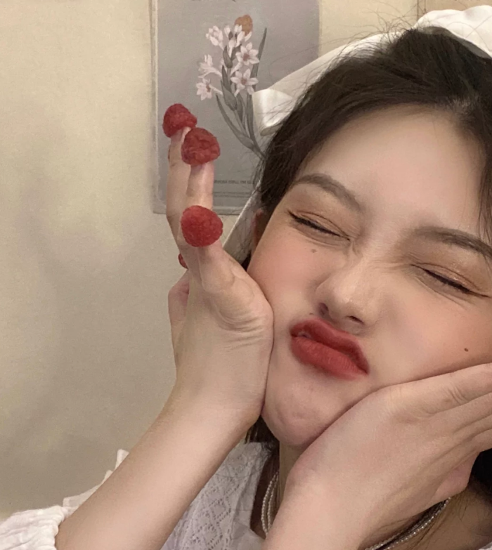 美女壁纸4k高清清纯_美女壁纸图片2025最新款