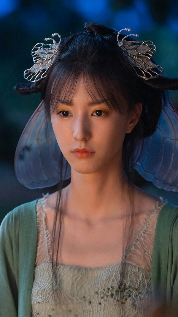 美女图片微信头像真人_美女高雅造型