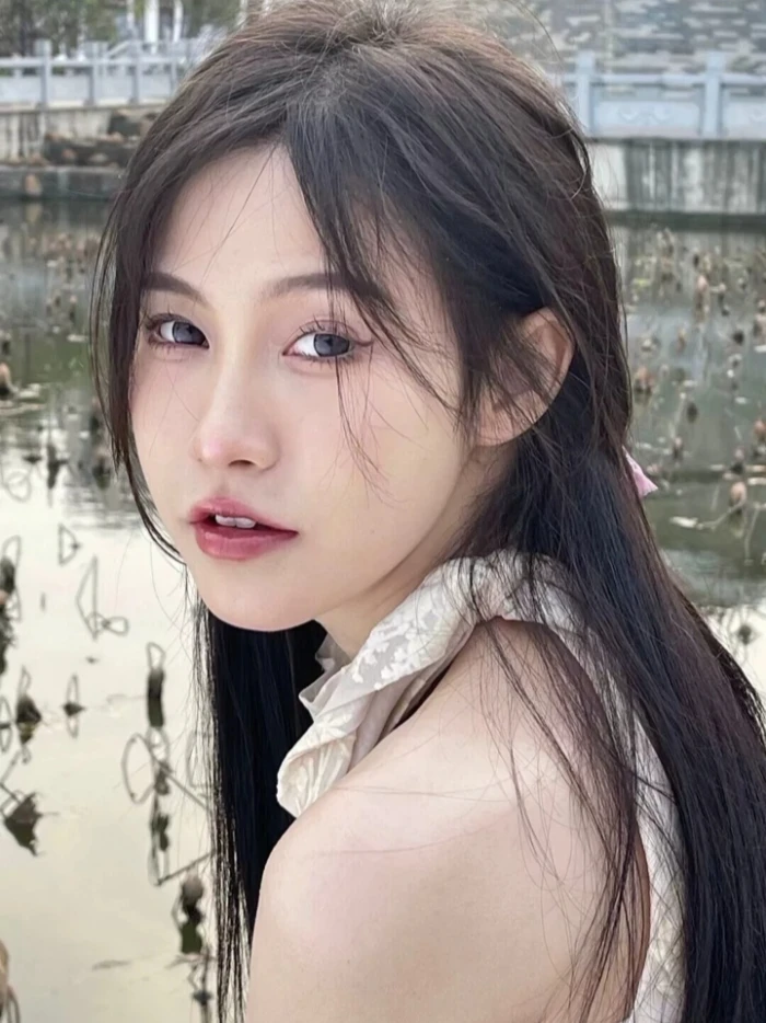美女自拍_美女头像