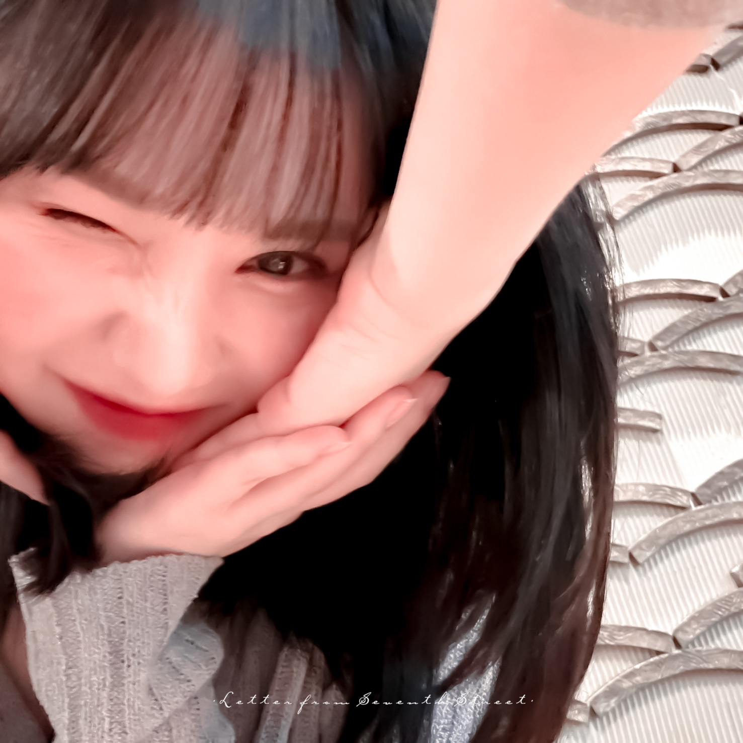 美女照片侧脸好看头像_美女图片微信头像