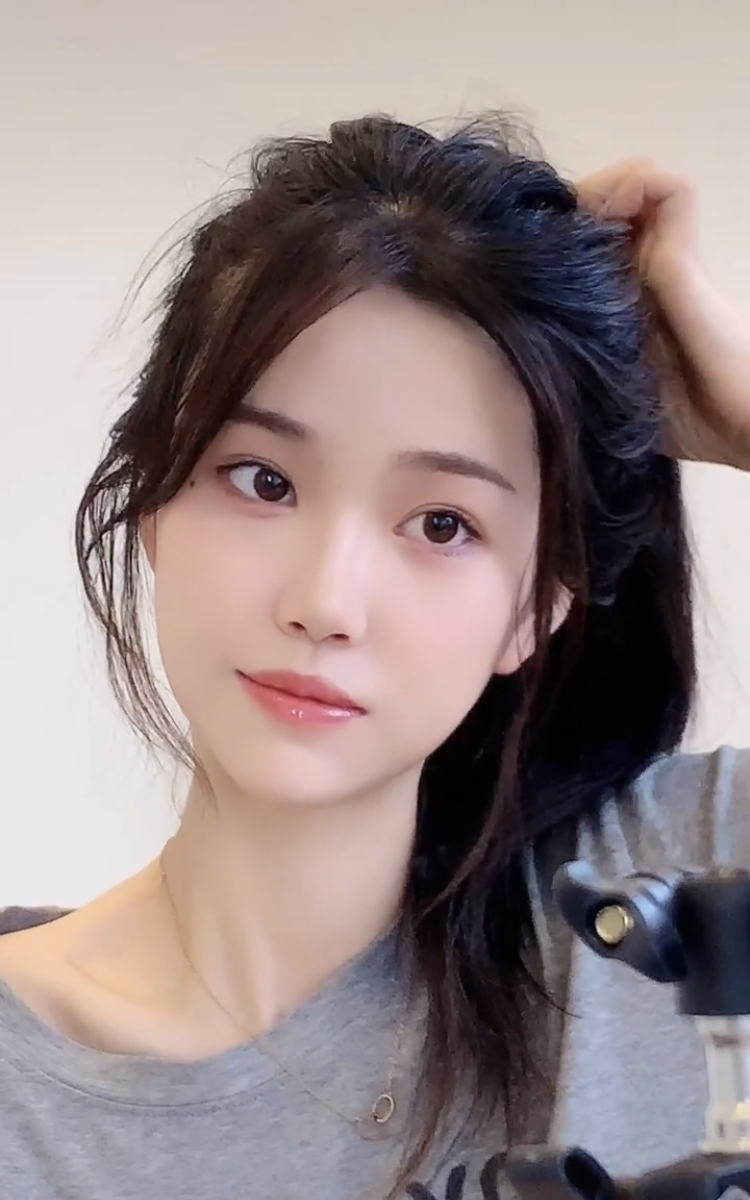 眠谷采集别致的七_美女照片游泳写真素材