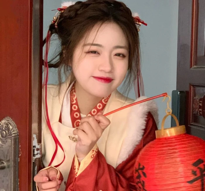 美女高雅造型_美女图片微信头像