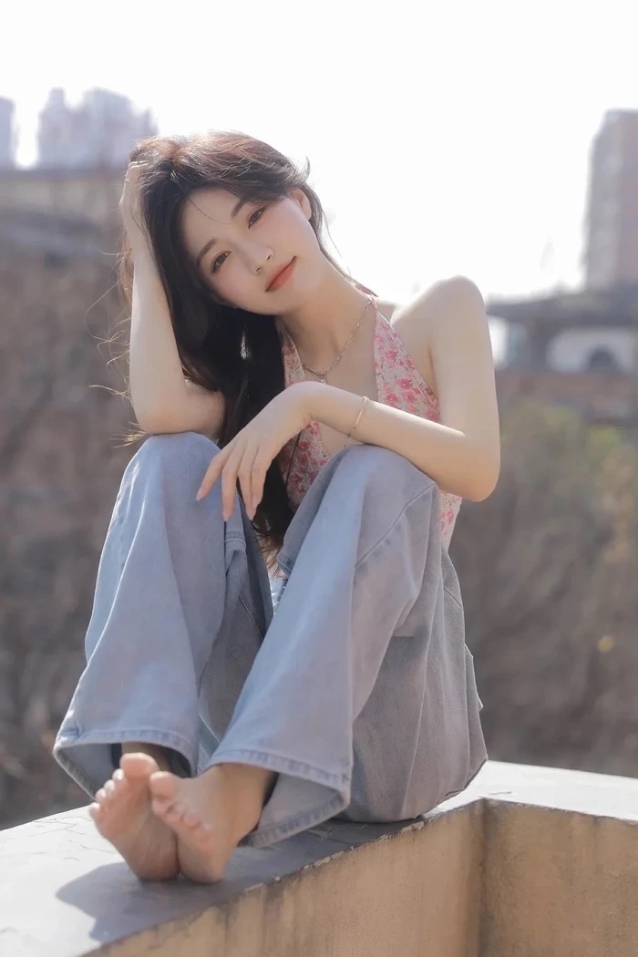 美女壁纸手机壁纸高清_美女照片侧脸好看头像