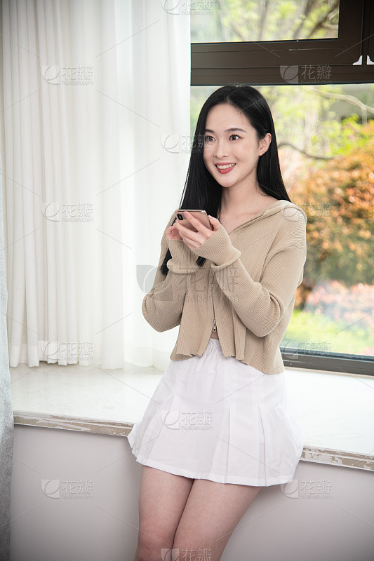 文明冲击美女照片背影侧面