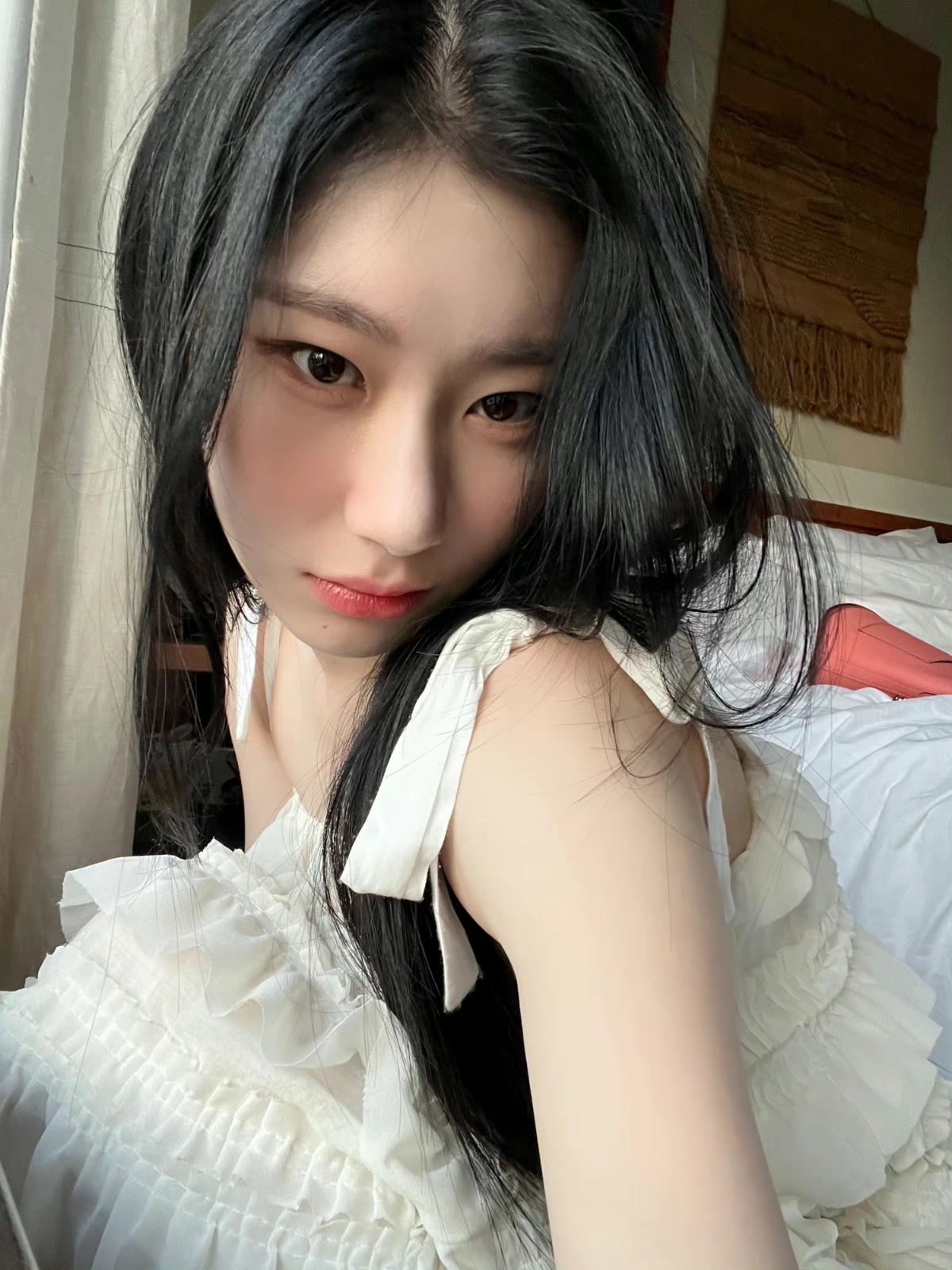 美女头像真人_美女高雅造型