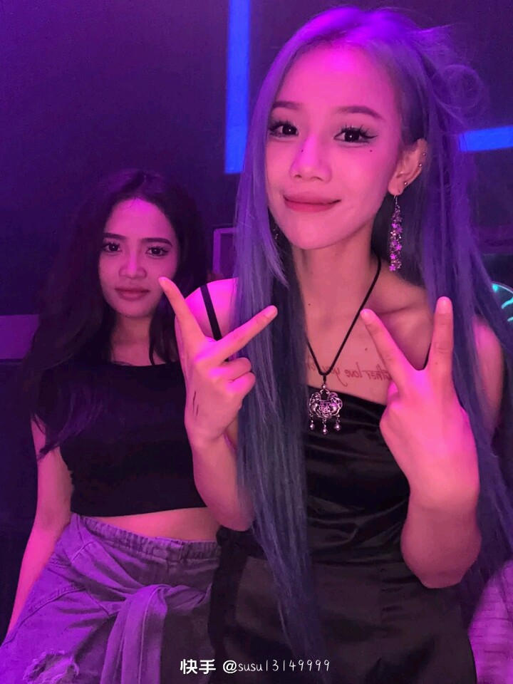 美女壁纸_美女头像真实