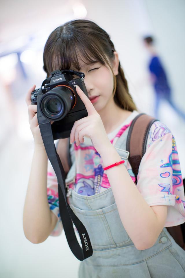 这不是斯巴达美女图片微信头像侧脸
