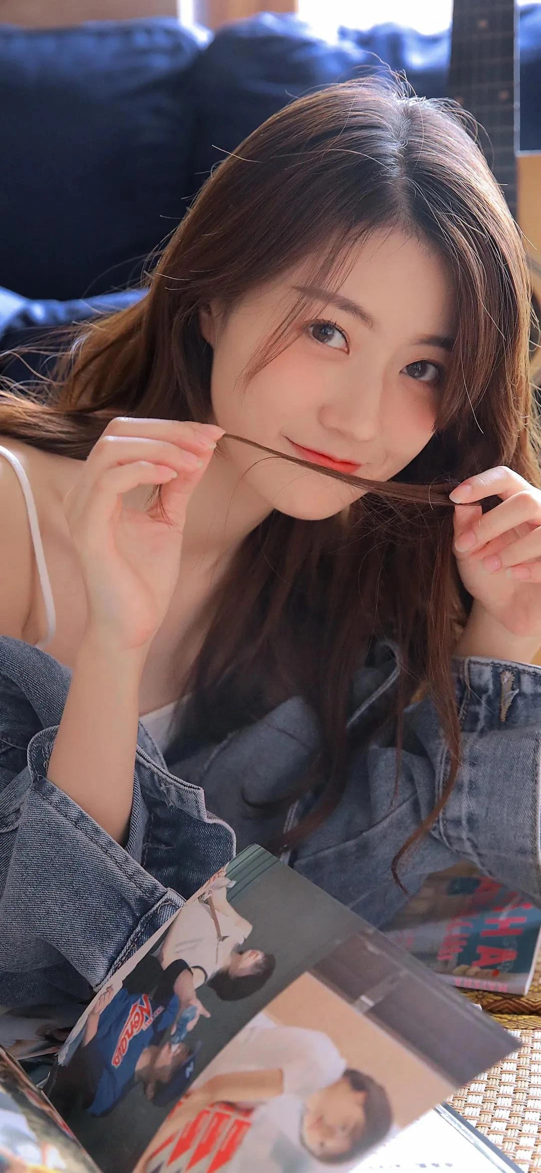 美女图片微信头像背影唯美_美女图片微信头像侧脸
