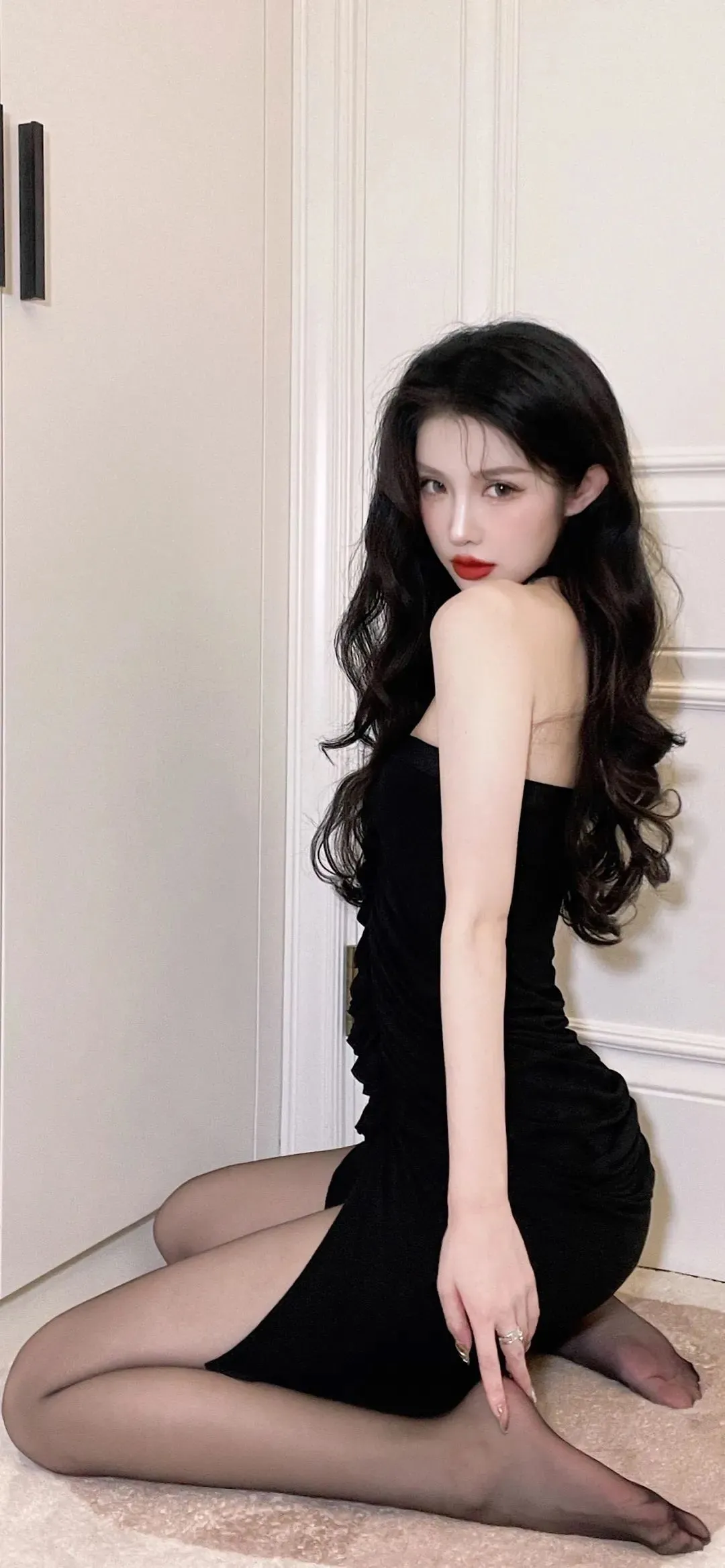 美女壁纸手机壁纸_美女照片相册壁纸