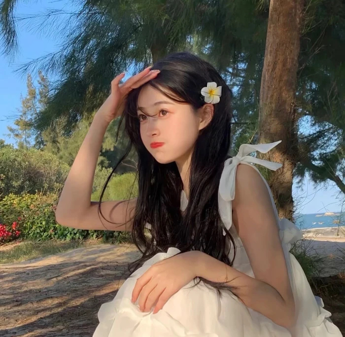 美女自拍_美女高雅造型