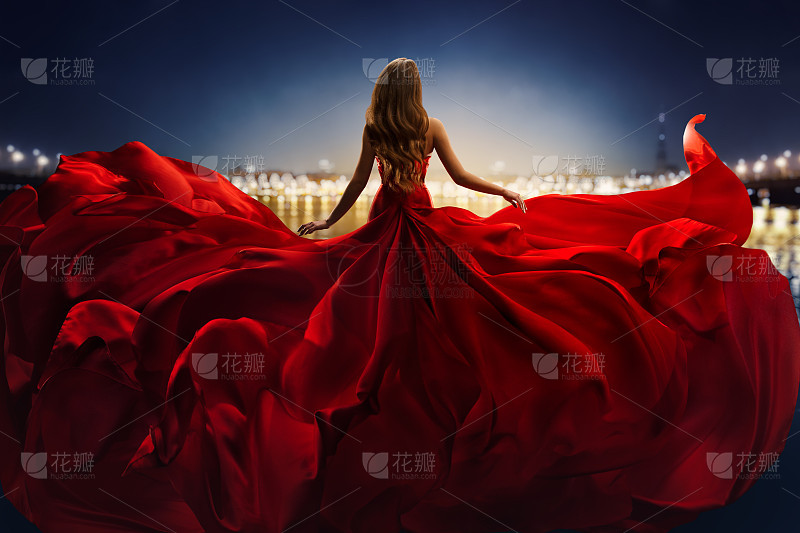 实景旅游账号介绍引导抖音背景图_美女壁纸全屏