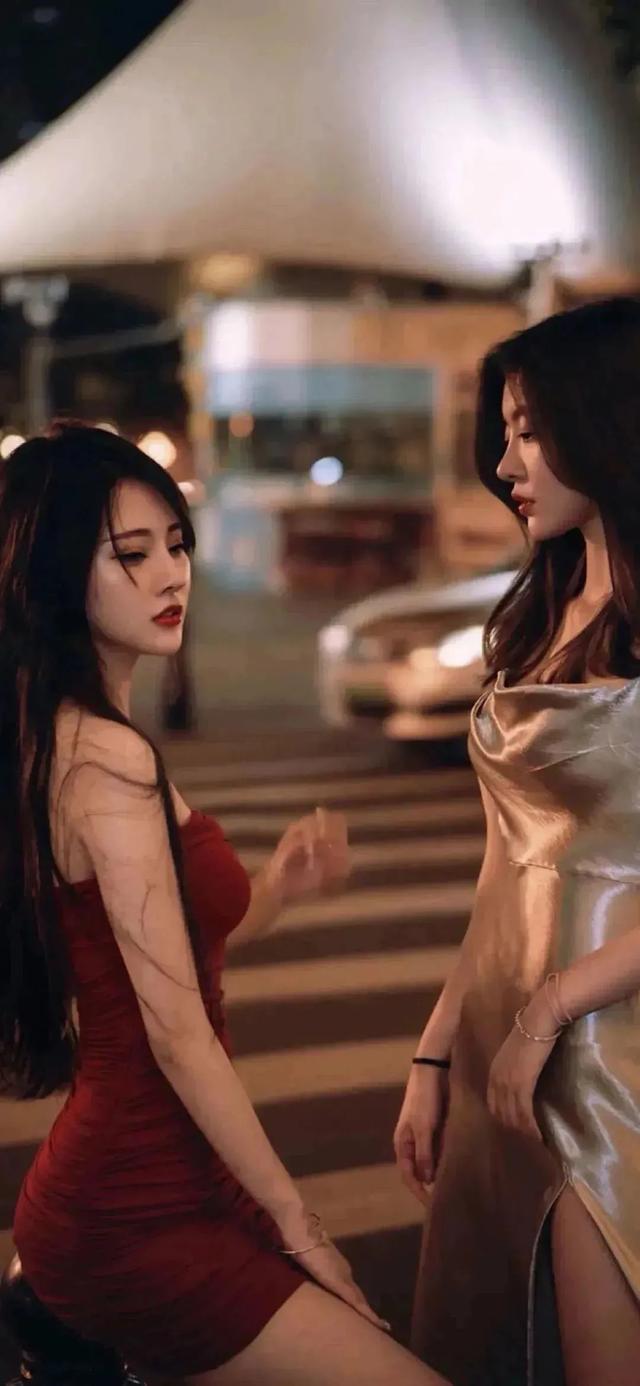 郁金花香采集别致的七_美女壁纸风景
