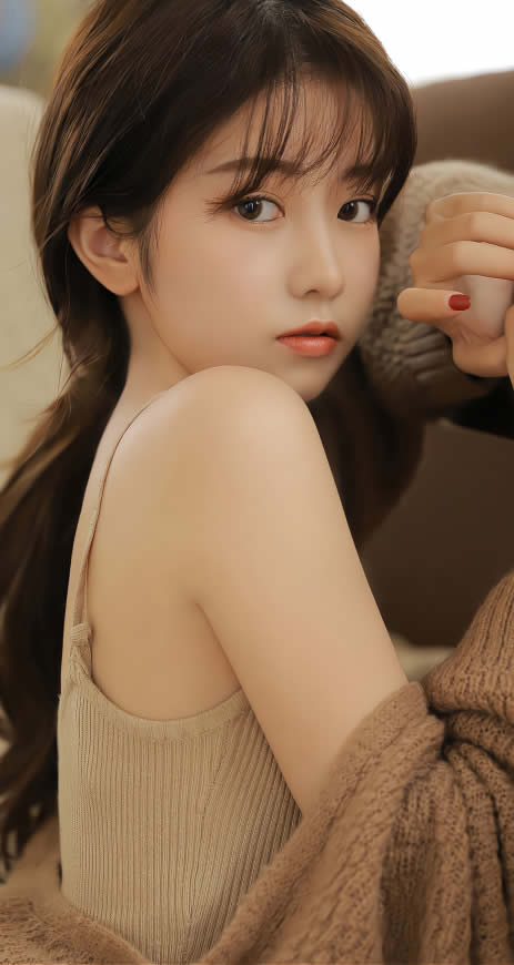 美女壁纸背景素材_美女头像真人