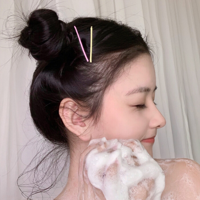 向前向后美女头像真人版好看