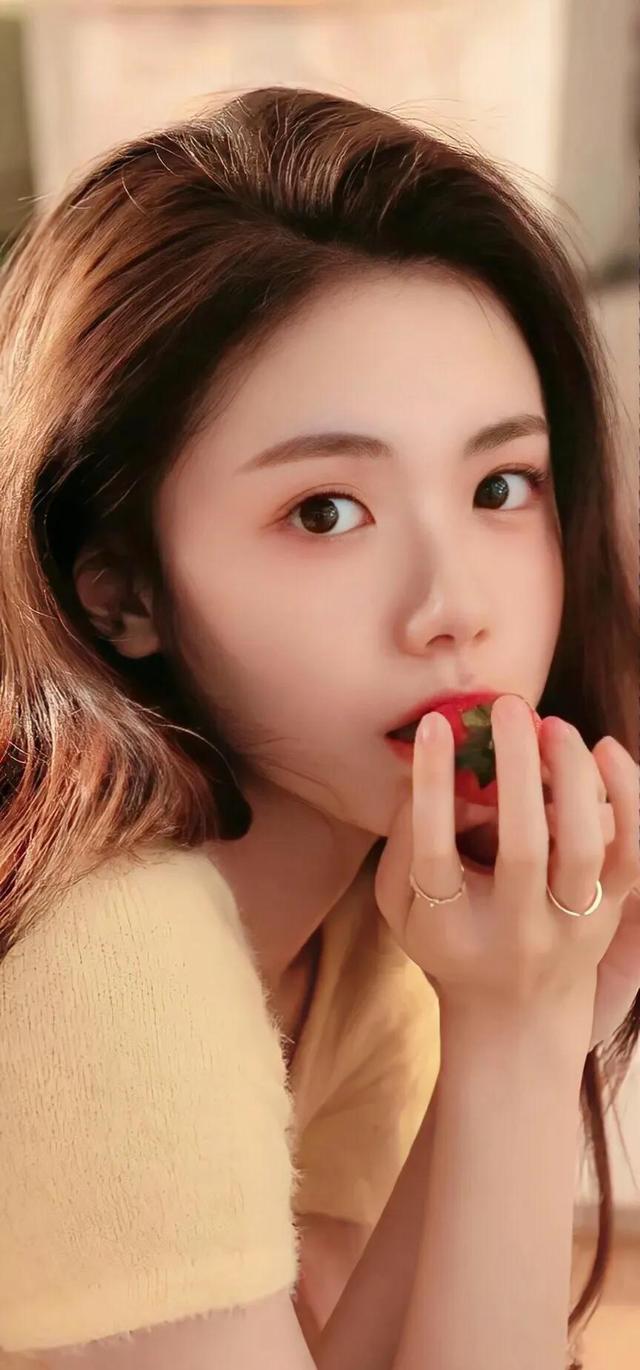 美女壁纸完美侧脸_美女自拍