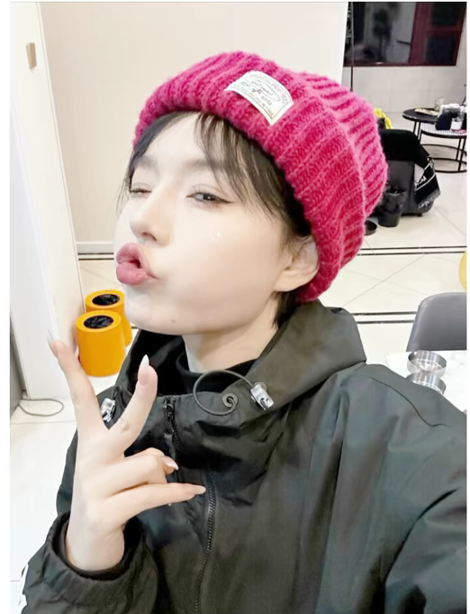 偷拍农村妇女BBBBBB视频美女头像真人头像