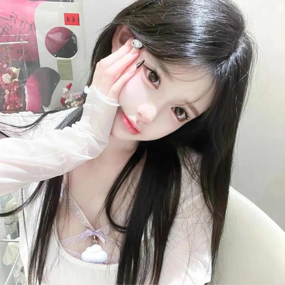美女头像真人甜美_美女头像真人背影