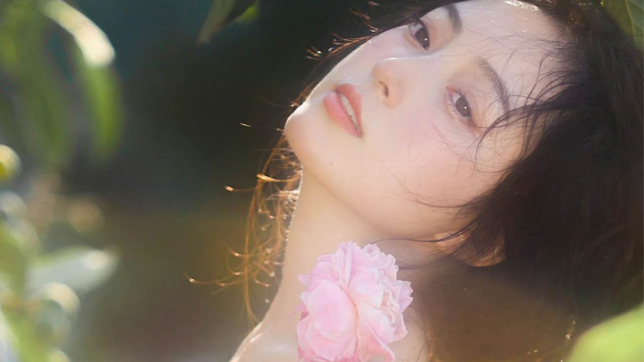 有没有一眼心动超漂亮的美女壁纸合集知乎_美女图片微信头像高清头像