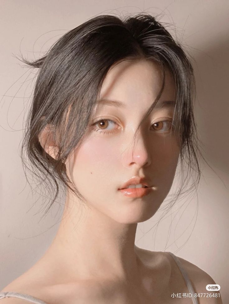晒照相册时尚简约竖版视频_美女时尚街拍