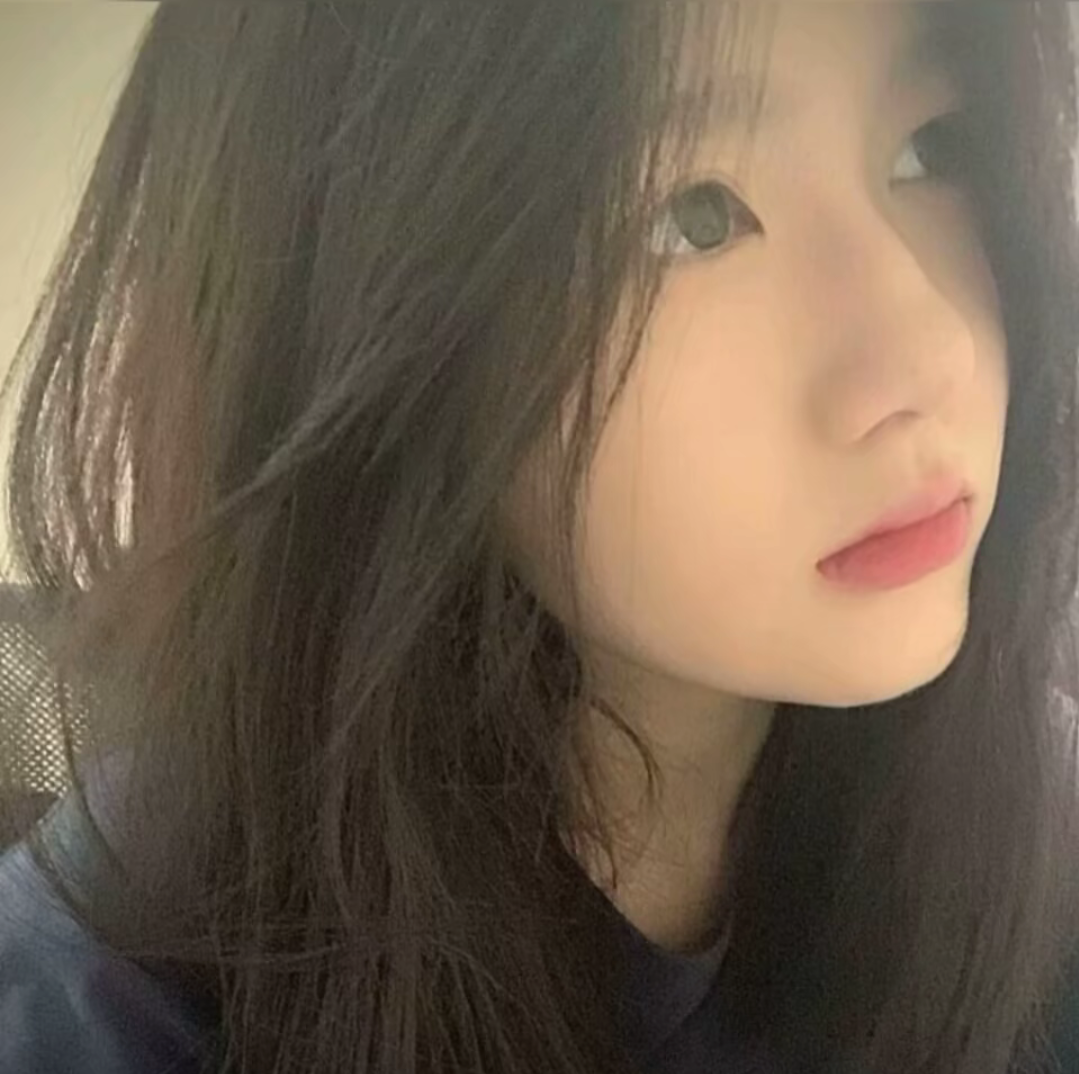 夕雾花园美女照片侧脸好看头像