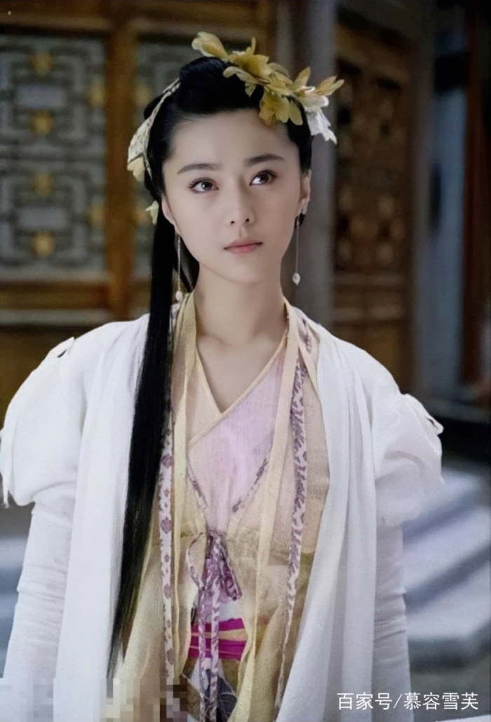 美女壁纸4k高清清纯_美女图片微信头像