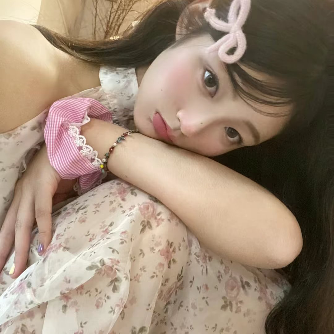 美女高雅造型_美女头像甜美