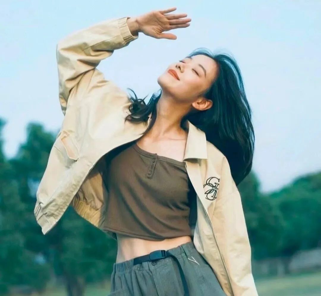 美女自拍_美女头像漂亮
