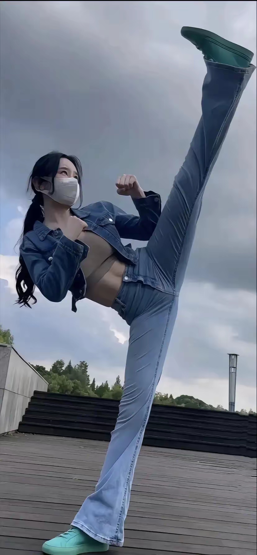 美女高雅造型_美女壁纸电脑桌面2560*1440