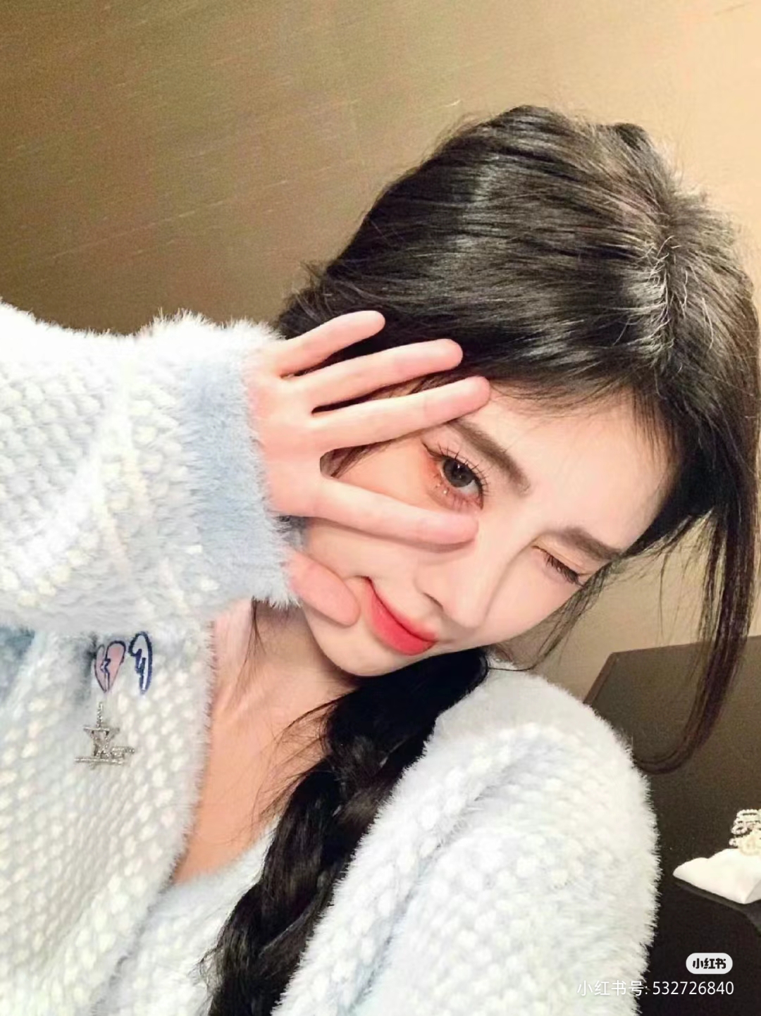 美女高雅造型_美女照片头像霸气