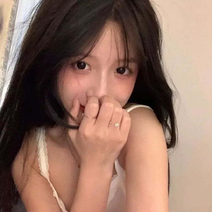 美女图片微信头像侧脸_美女照片