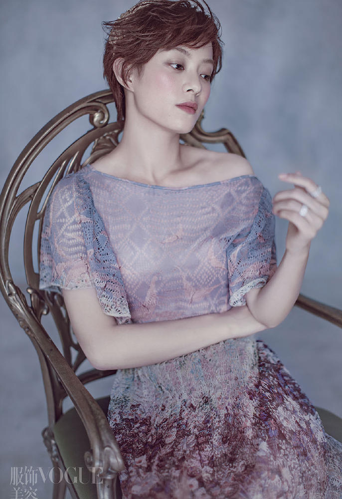 美女图片微信头像侧脸_美女图片微信头像真人背影