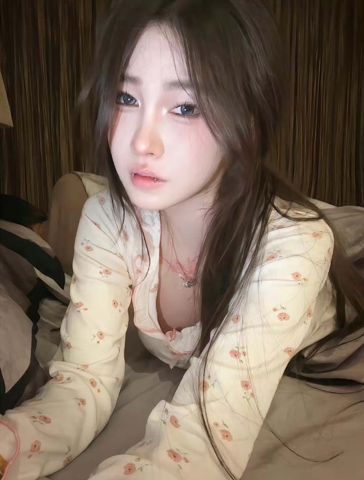 美女头像外国_美女壁纸风景