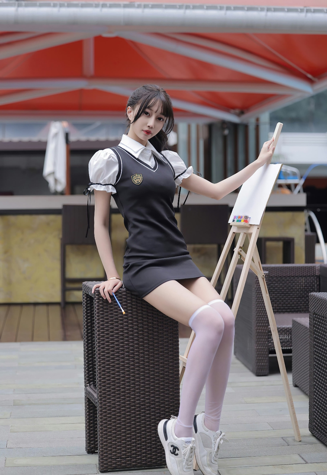 美女头像真人版_美女高雅造型