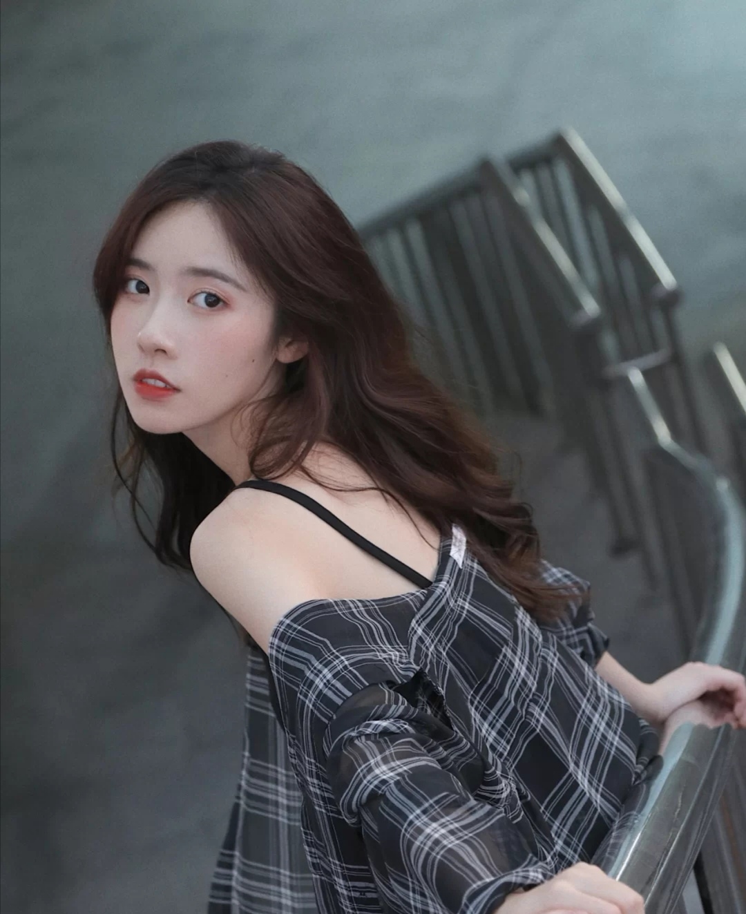 美女高雅造型_美女照片