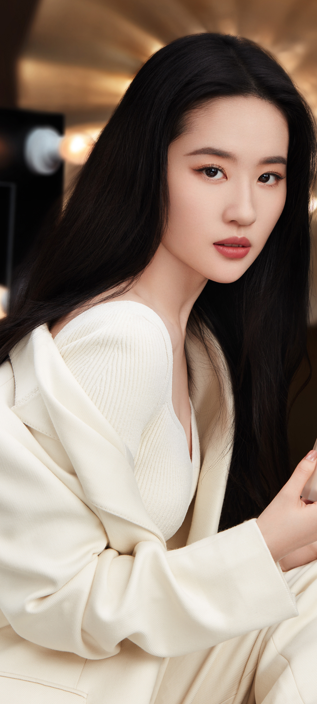美女头像一个人_美女壁纸手机壁纸