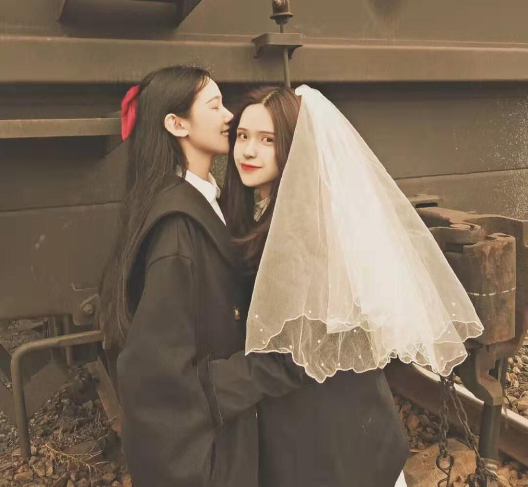 美女头像气质_美女头像真人很吸引人