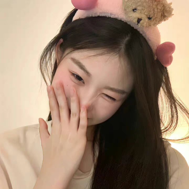 美女照片游泳写真素材_美女壁纸