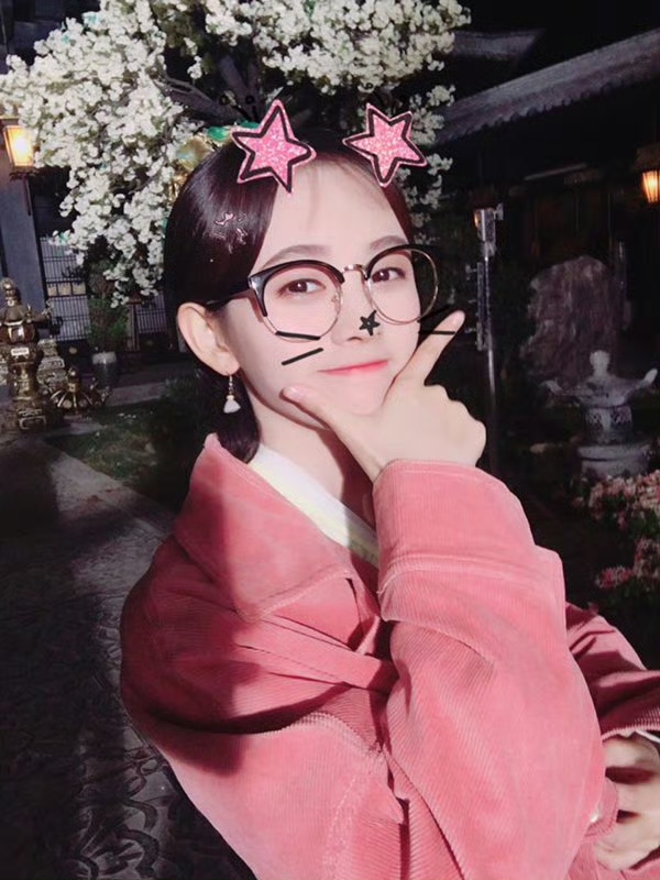 美女头像真人头像_美女头像真人侧脸