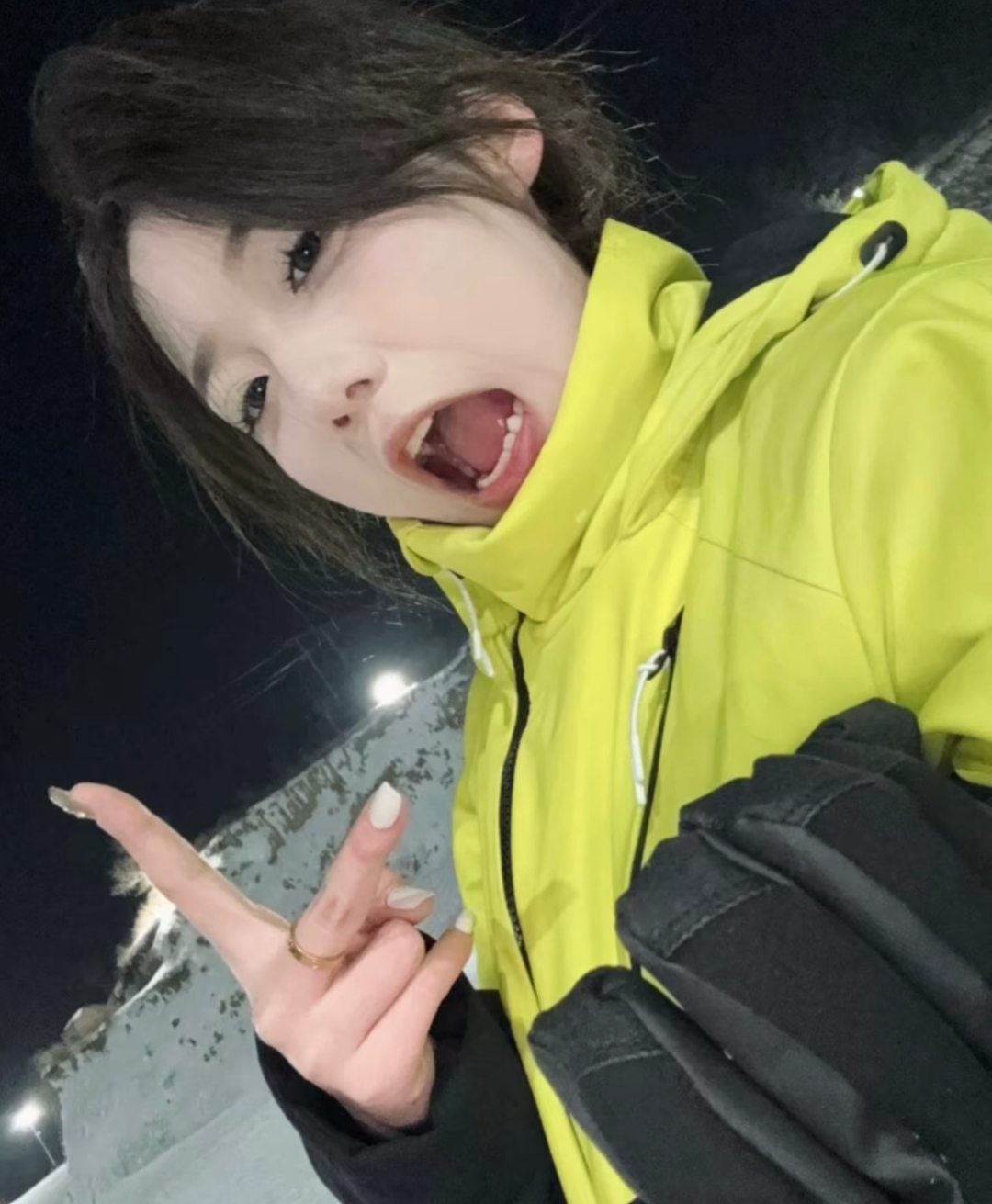 美女头像甜美背影_美女头像
