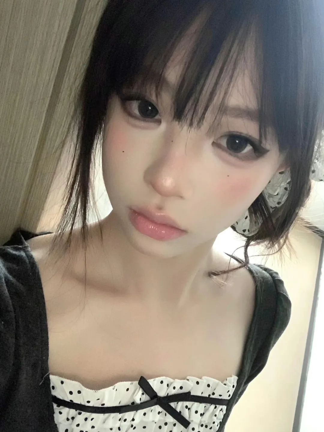 美女照片_美女照片侧脸好看头像
