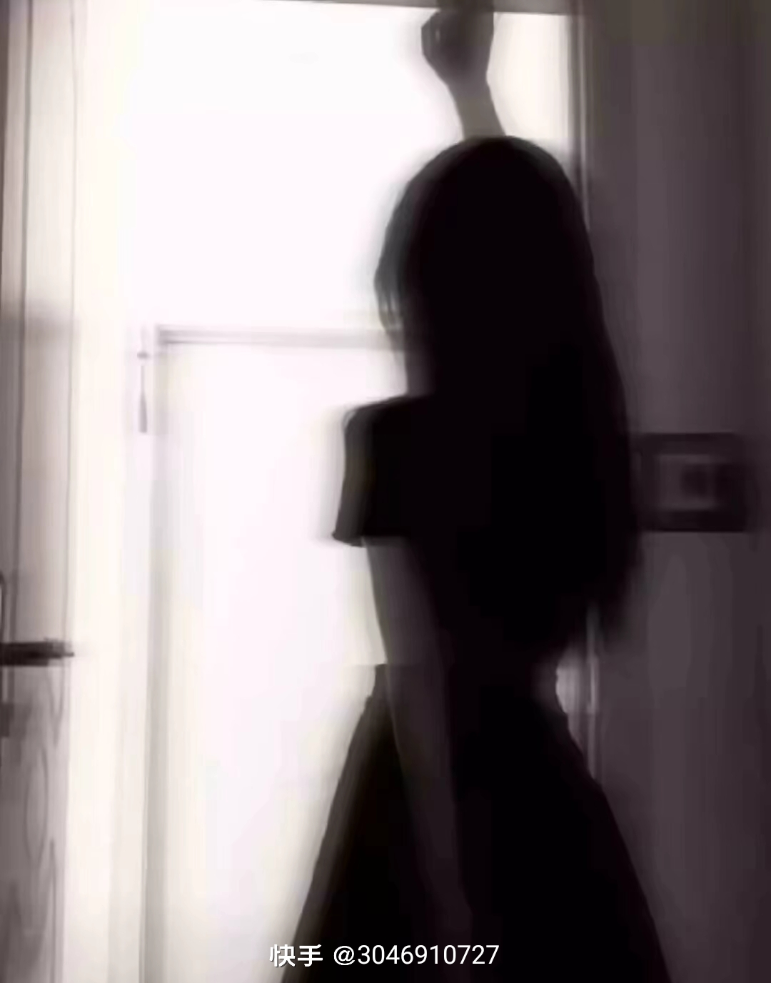 美女照片app_美女高雅造型