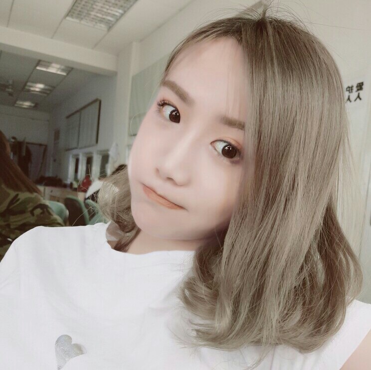 课外辅导电影美女高雅造型